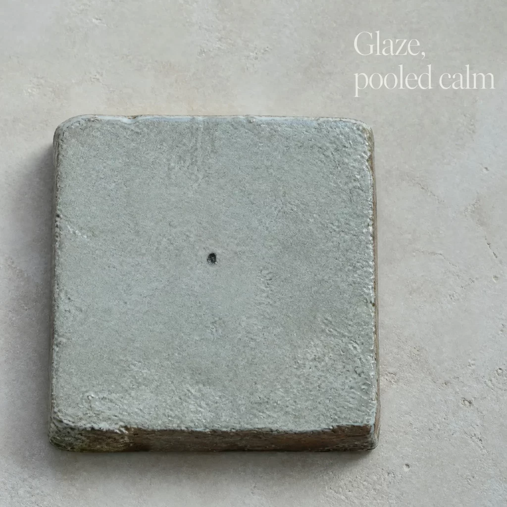 Wood-Fired Jian Zhan Teapot Stand — Guichuan, Rough-Clay, Quiet Rustic Character detail 2