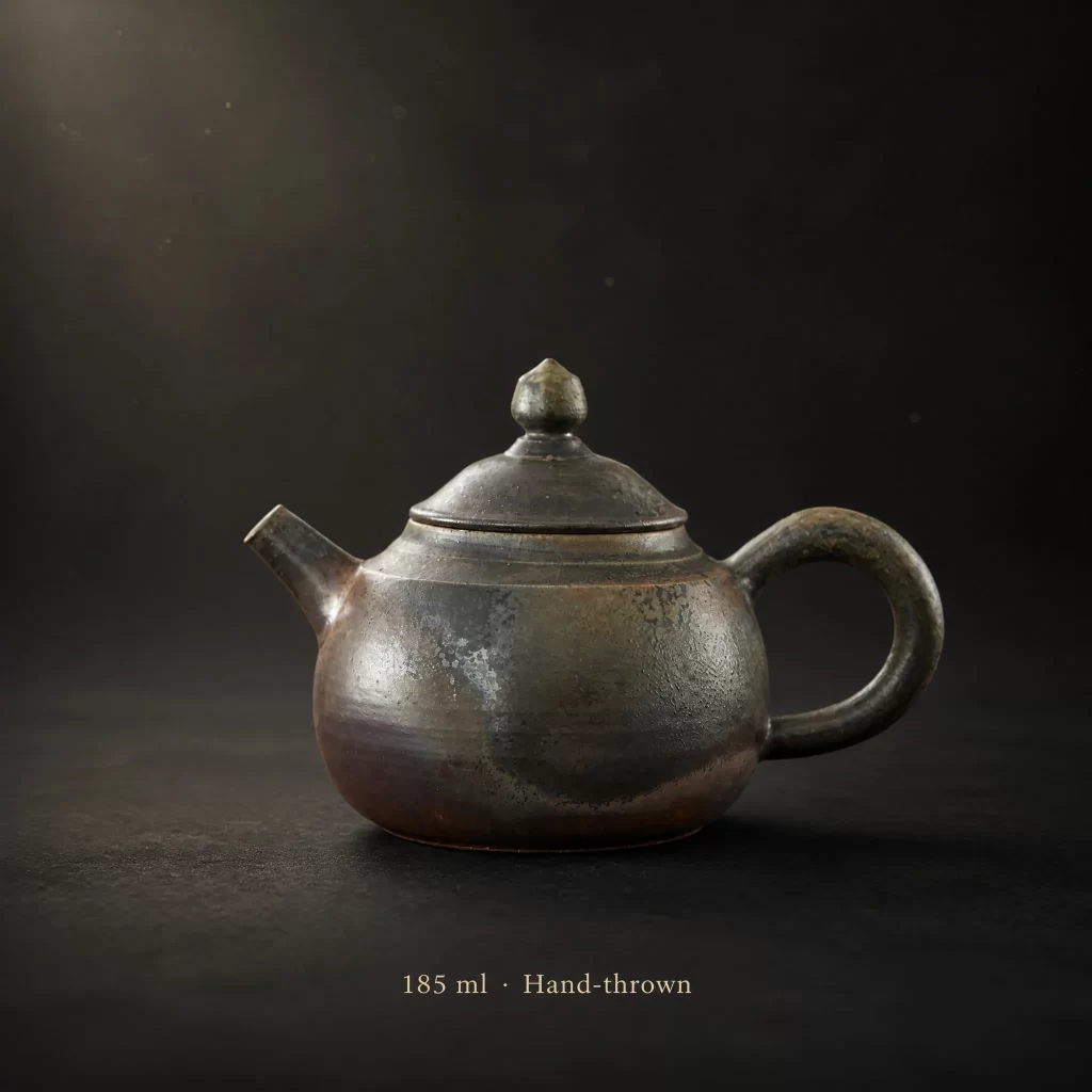 Wood-Fired Jian Zhan Teapot — Longyuan, Fine-Clay, Refined Character, 185 ml detail 2