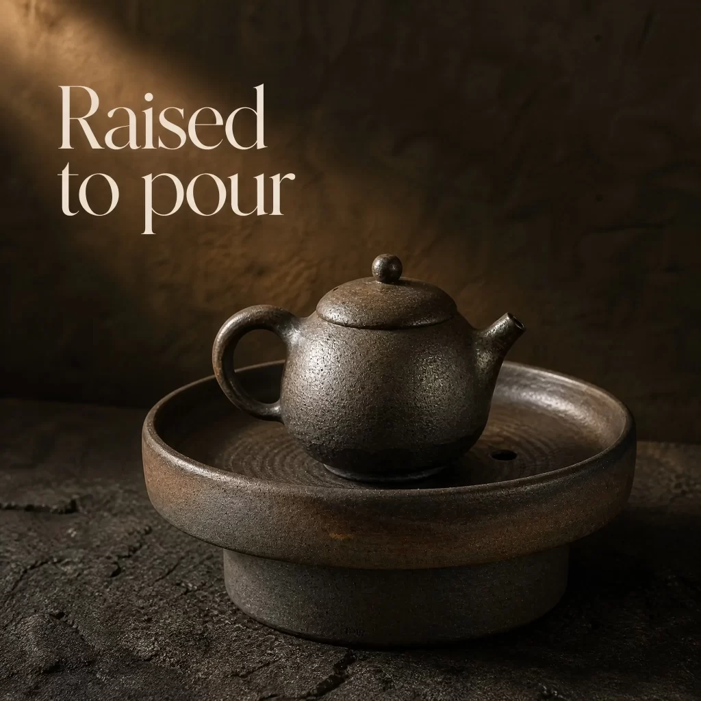 Wood-Fired Jian Zhan Teapot Stand — Rust Ash, 17.7 cm detail 4