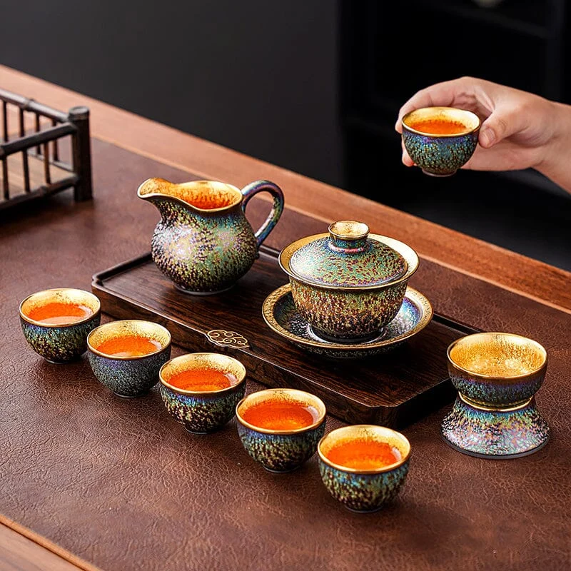 Golden Magic Tea Set detail 2