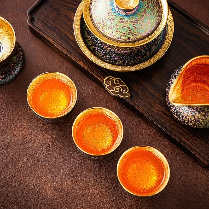 Golden Magic Tea Set detail 3