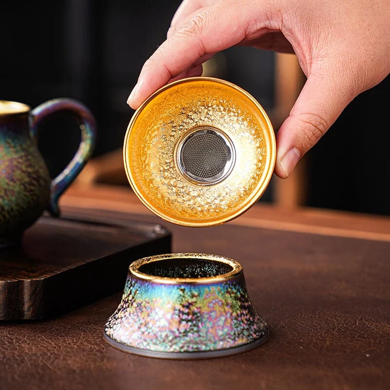 Golden Magic Tea Set detail 8