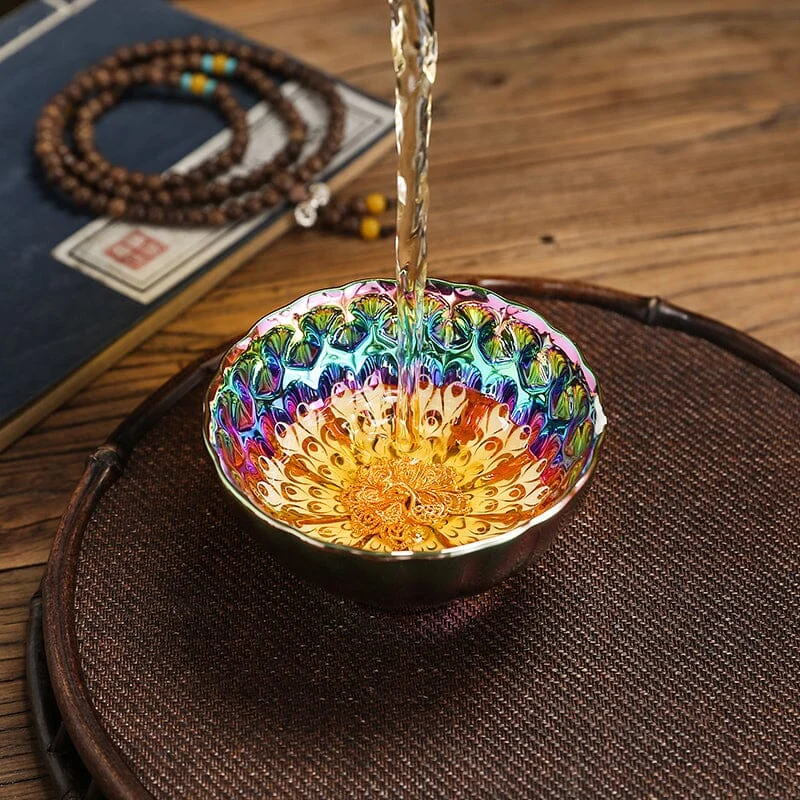 Vivid Peacock detail 7