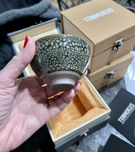 Customer photo review of Wood