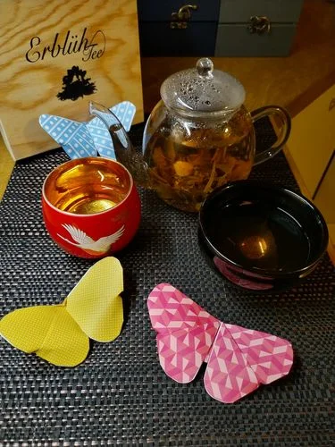 Customer photo review of Golden Leaf