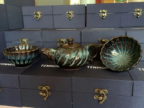 Customer photo review of Palm Teapot
