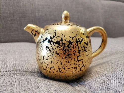 Customer photo review of Gold Teapot