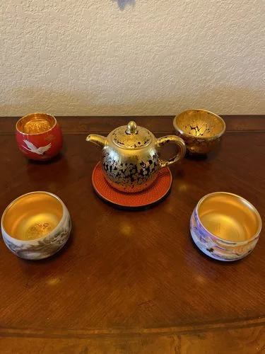 Customer photo review of Gold Teapot