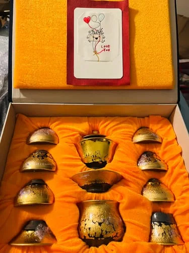 Customer photo review of Gold Tea Set