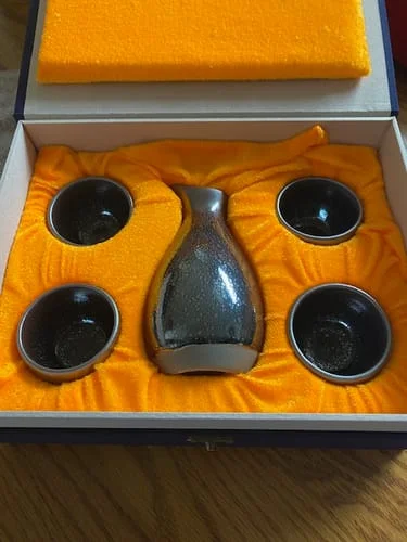 Customer photo review of Tears Sake Set