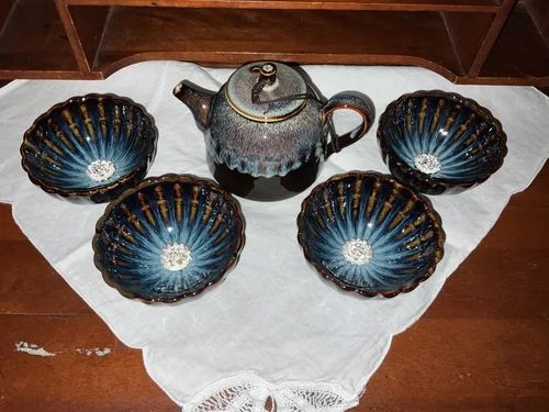 Customer photo review of Golden Peacock Teapot